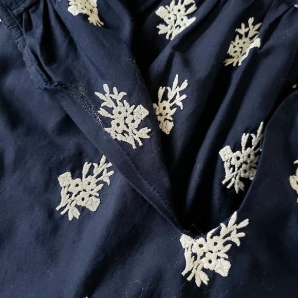 Shoshanna Calah blue embroidered flare sleeve deep V flowy boho top- size S - Picture 10 of 12